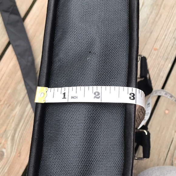 Woven Baskets of Cambodia bag - Picture 9 of 10